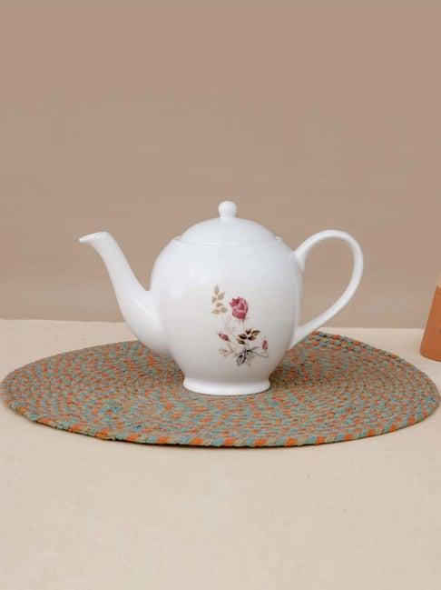 Clay Craft 'Fine' White Ceramic Tea Kettle (1.15 L)