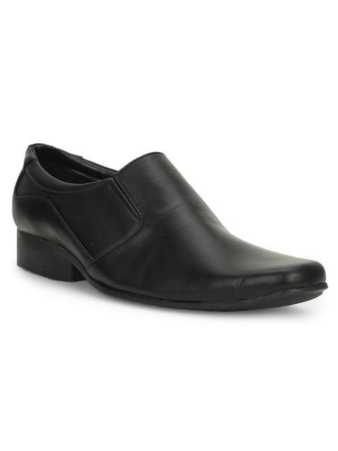 Bata Roman Plain Black Formal Shoes � Sleek Professional Slip-Ons