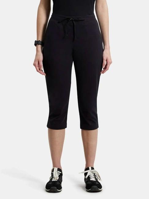 Jockey 1300 Women's Super Combed Cotton Elastane Stretch Slim Fit Capri with Side Pockets