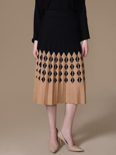 Kazo Black Regular Fit Geometric Skirt