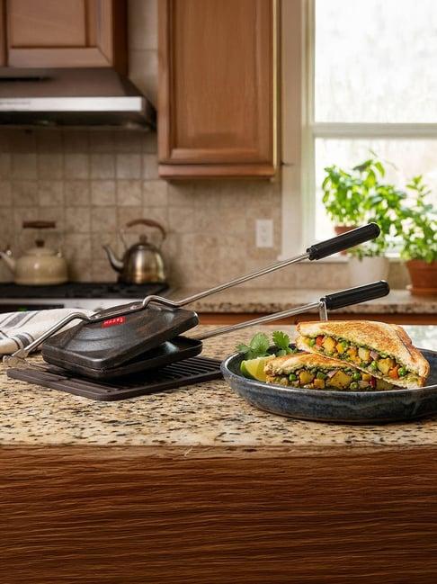 HAZEL Black & Green Anodized Sandwich Toaster - Set of 1