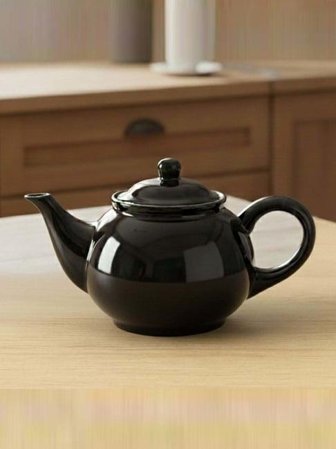 BlackCarrot Black Stoneware Kettle