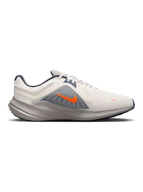 Nike Men's Quest 5 Sail & Total Orange Thunder Blue Running Shoes