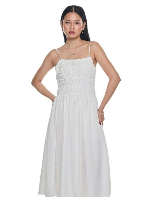 MIXXO Ivory Regular Fit Shirred Long Dress