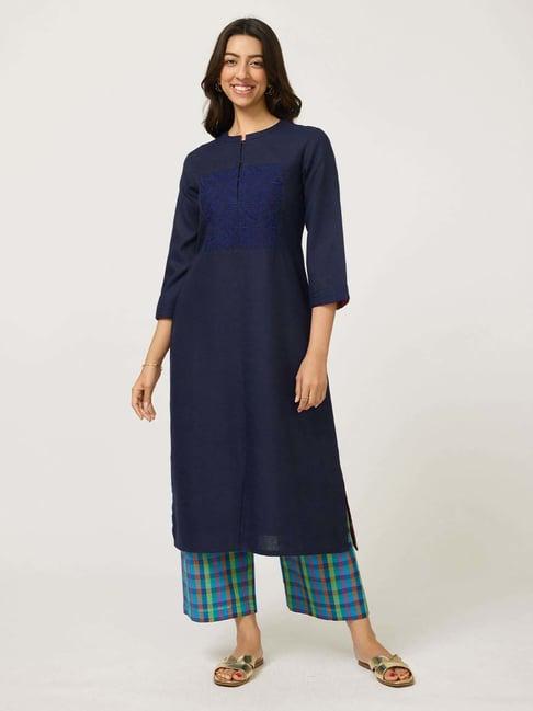 Daali Navy Linen Blend Tonal Embroidery Straight Kurta With Both Side Pockets