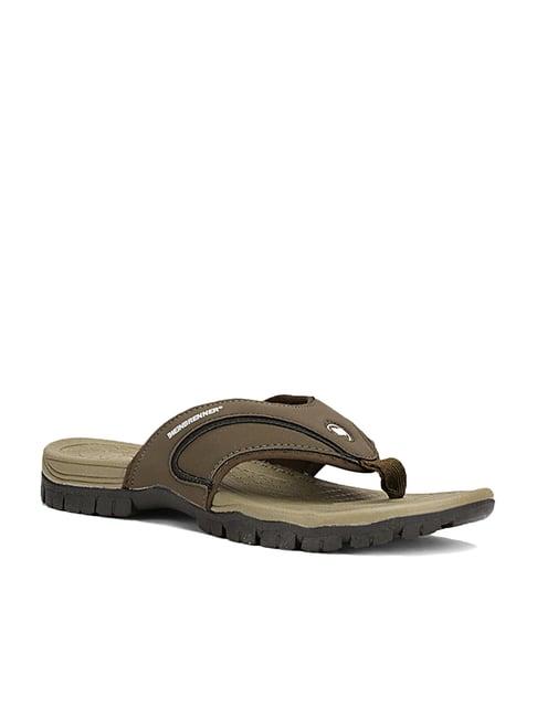 Weinbrenner by Bata Men's Arizona Khaki Flip Flops