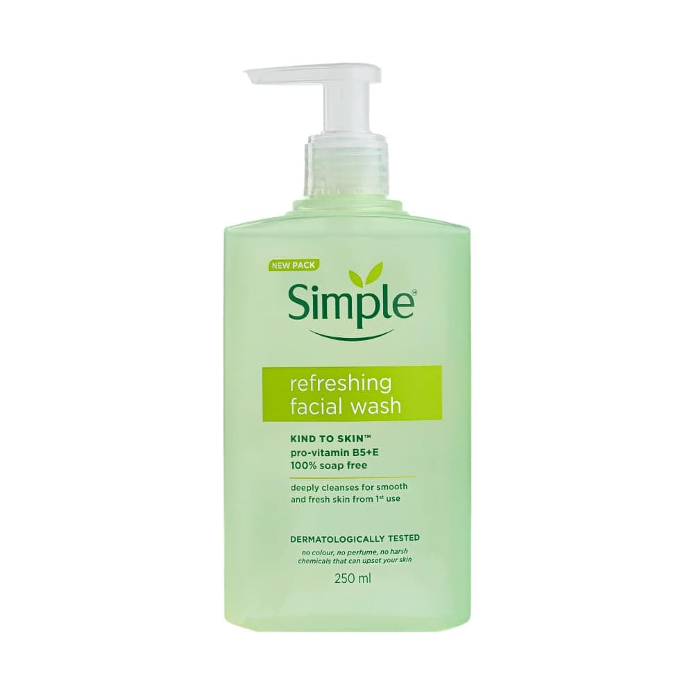 Simple Kind to Skin Refreshing Facial Wash | 100% Soap-Free Gentle Cleanser with Vitamin E & Glycerin | For All Skin Types | Perfect for Sensitive Skin, 250ml