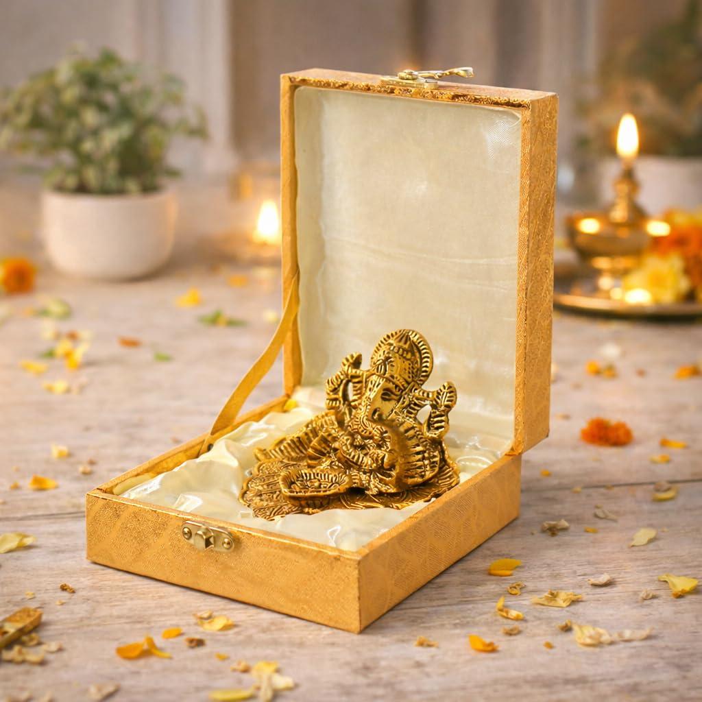 CraftVatika Ganesha Idol with Diya Stand, Ganesha Diya with Gift Box, Return Gift for Ganesh Chaturthi Woman Diwali Wedding Anniversary Housewarming Gifts for Men Ladies Family, Home Decoration Items