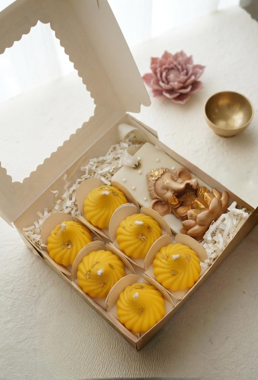 Decorative Gift Hamper for Diwali, Ganesh Chaturthi, 100% Soy Wax