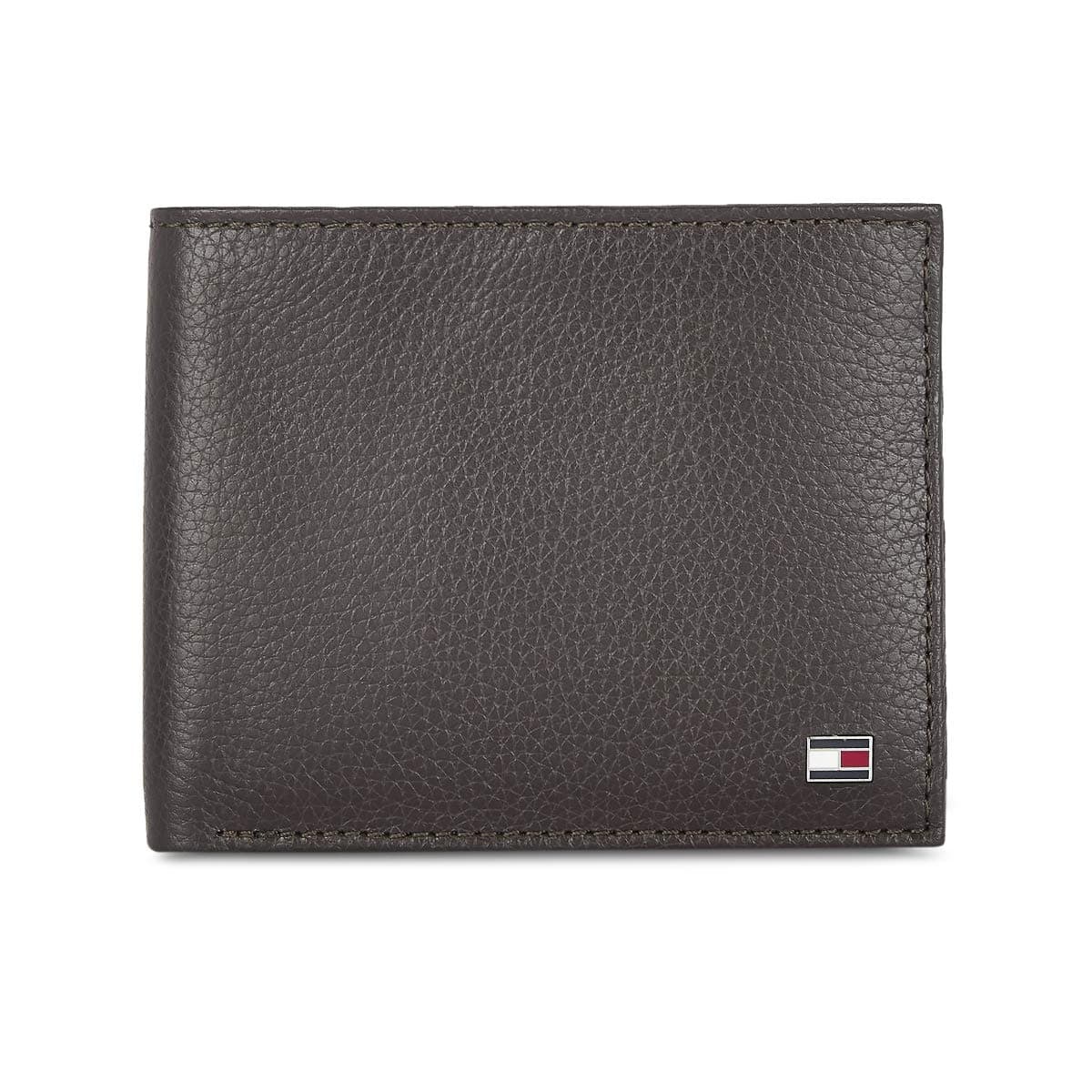 Tommy Hilfiger Men's Global Coin Wallet Felix - Brown | 1 Coin Pocket | 2 Compartments | 4 Cards Slots | Stylish Men's Leather Wallet
