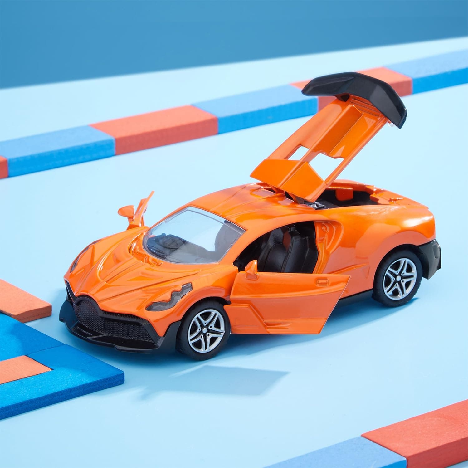 Amazon Brand – Metal Die Cast 1:37 Bug | Orange | Collectible & Durable