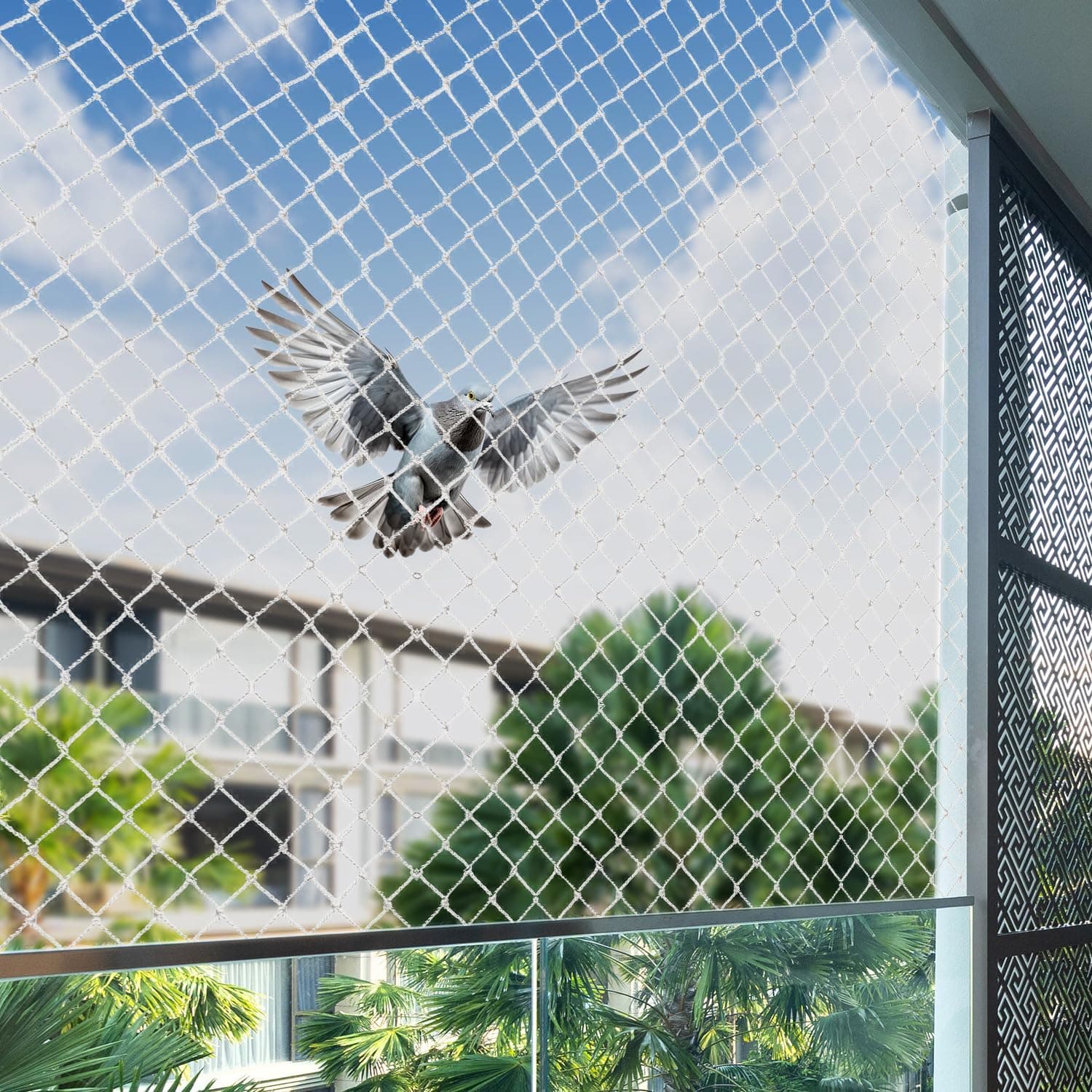 Amazon Brand - Solimo UV Stabilized HDPE Bird Net/Pigeon Net | 10x15 Ft | Clips & Tying Ropes Included (White)