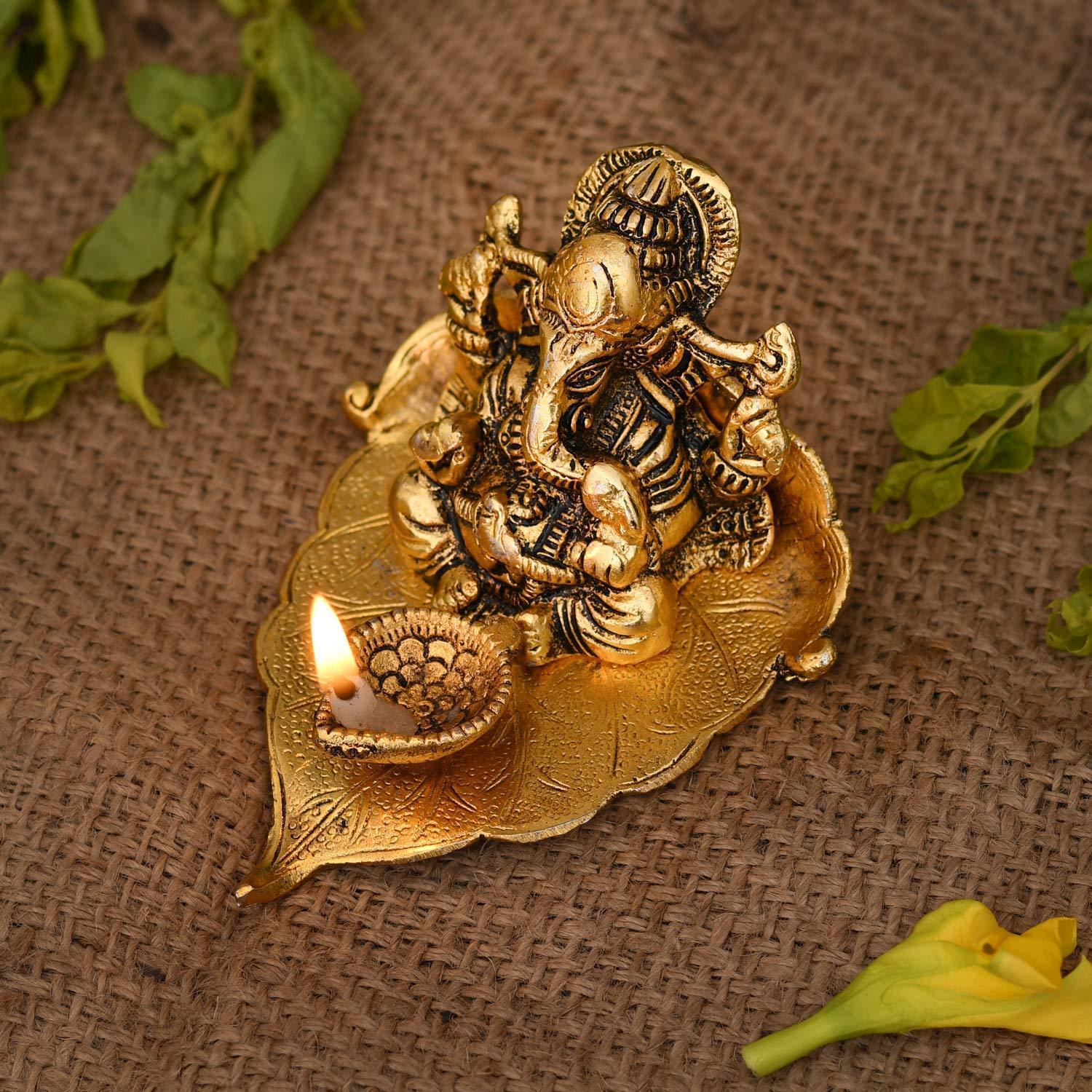 Collectible India Ganpati Return Gift Ganesh Idol on Leaf Gift - Ganesha with Diya - Metal Diya for Diwali Decoration Items Home Decorative Gift Puja Gifts Corporate, Ganpati Diwali Gift Item