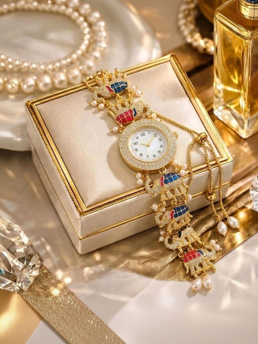 SZN SZN Women Dial & Bracelet Style Straps Analogue Watch haathi watchW1