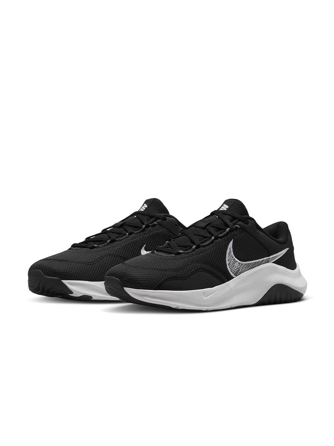 Nike Nike Men Legend Essential 3 Next Nature Workout Shoes