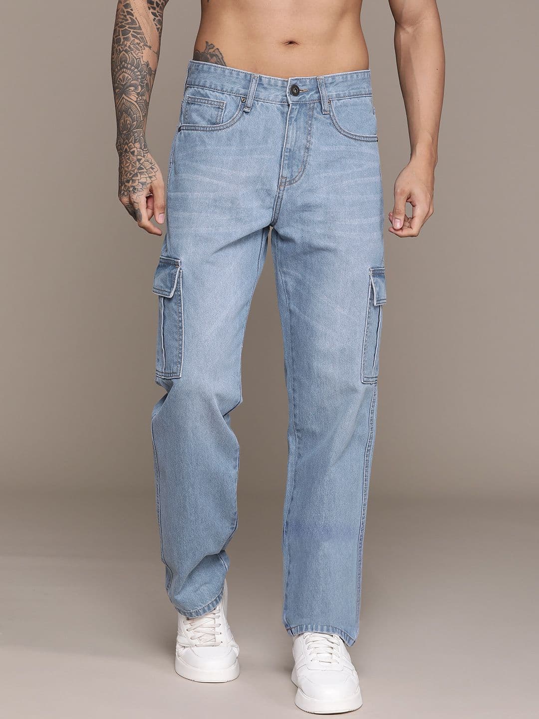 Roadster Roadster Men Relaxed Fit Light Fade Stretchable Cargo Jeans