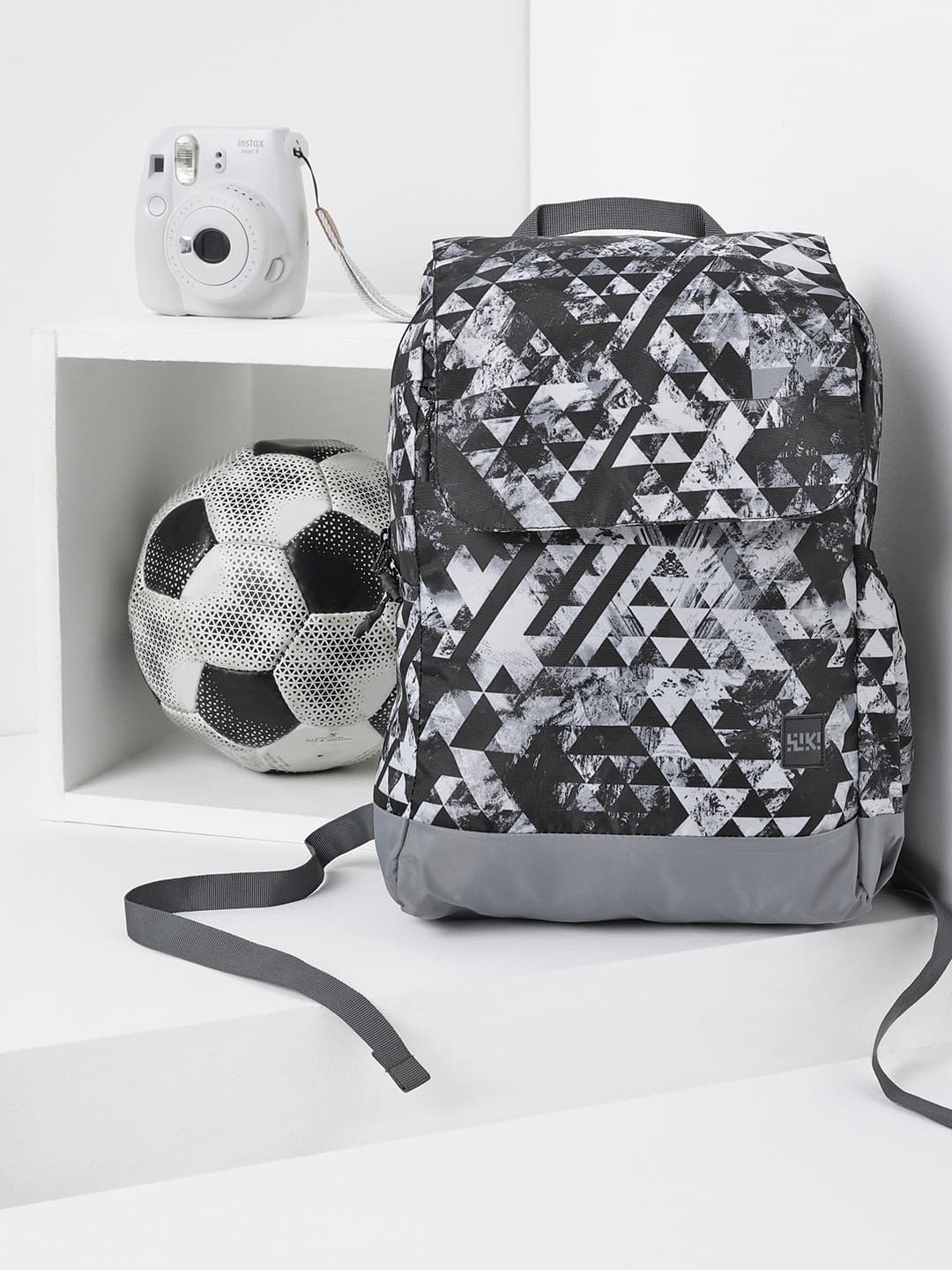 Wildcraft Women Black MyTrix 2 Graphic Backpack