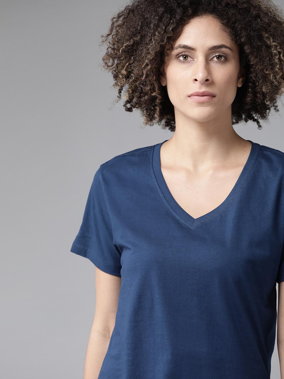 Roadster Women Navy Blue Solid V-Neck T-shirt
