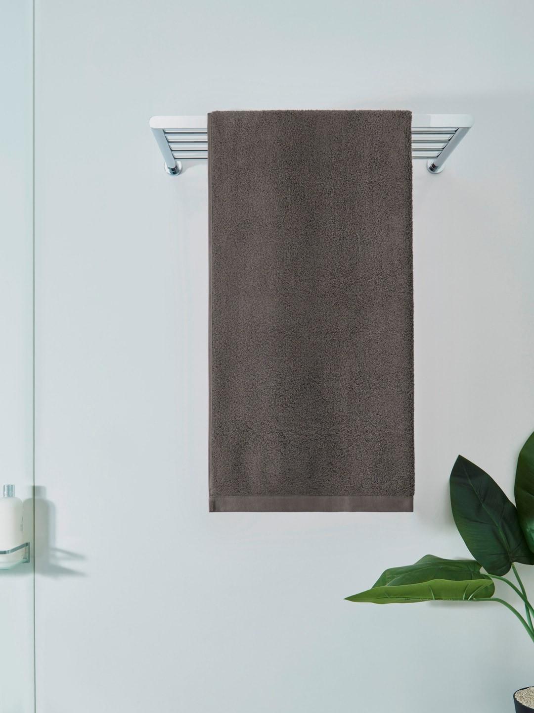 DDecor Live Beautiful Grey Solid Cotton 450GSM Breathable Adult Regular Bath Towel-59x30In