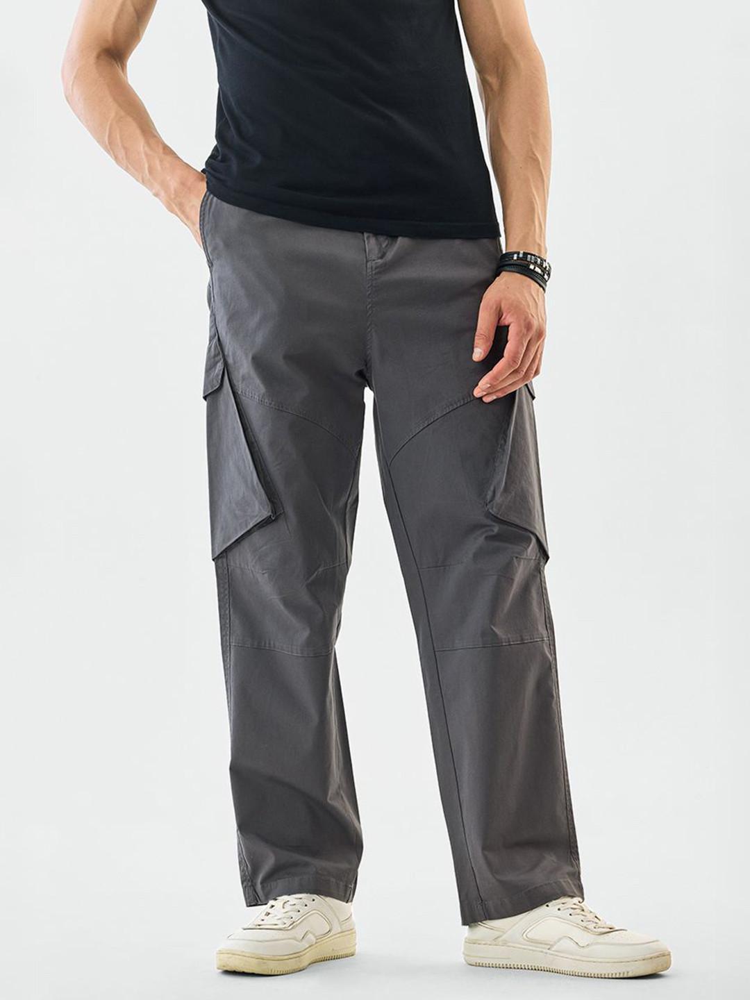 Snitch Men Grey Mid-Rise Loose Fit Cargo Trousers