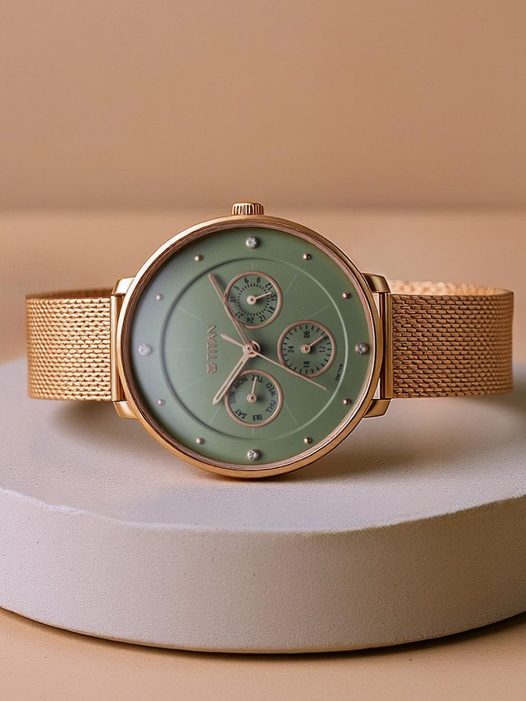 Titan Neo Multifunction Analog With Green Dial Watch For Women - Nt2651wm05