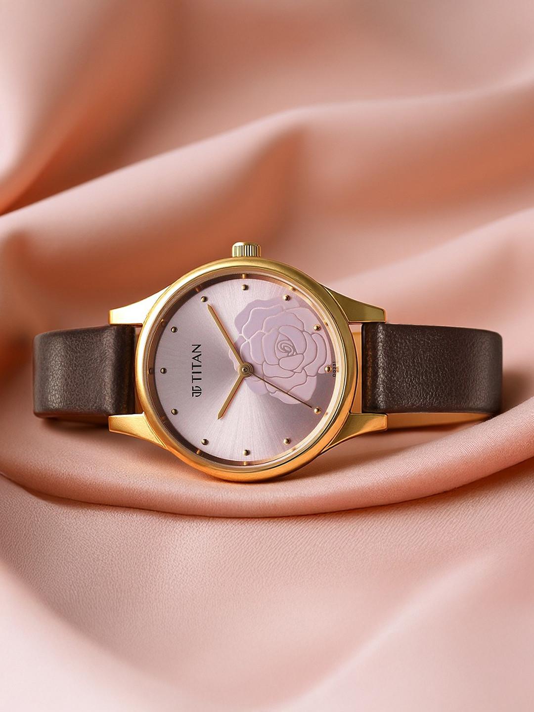 Titan Karishma Quartz Analog With Pink Dial Watch For Women - Nt2679yl02