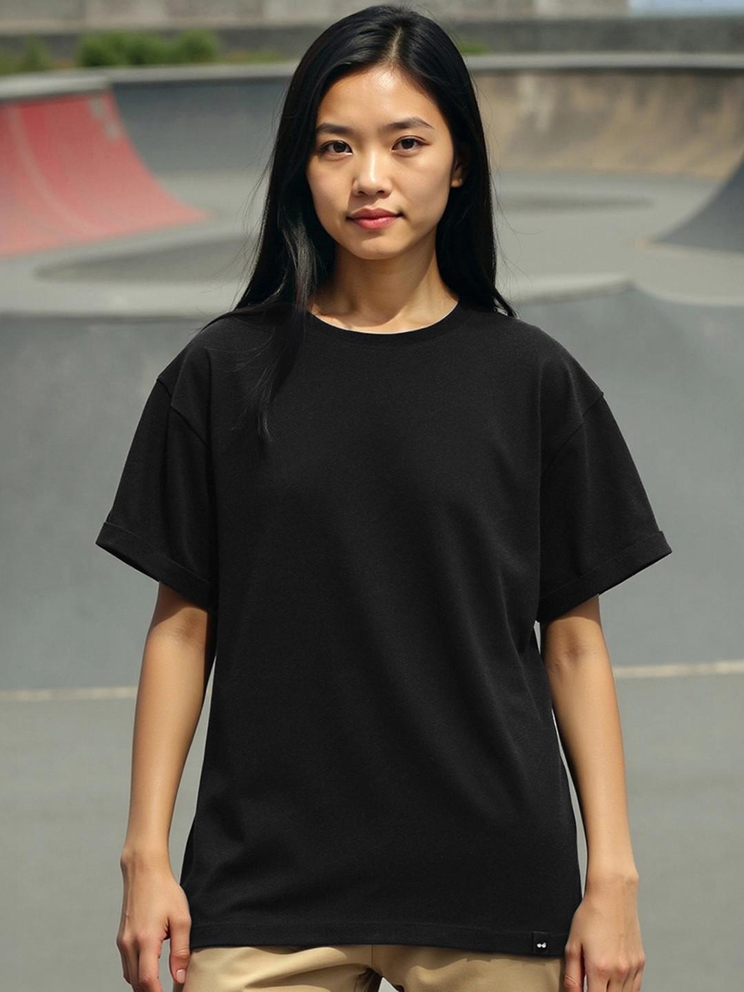 Bewakoof Women Black Solid Pure Cotton T-shirt