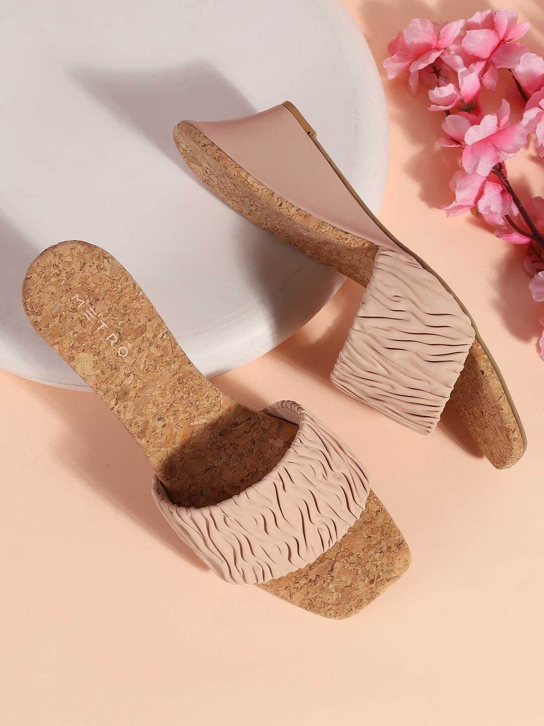 Metro Women Textured Wedge Sandals