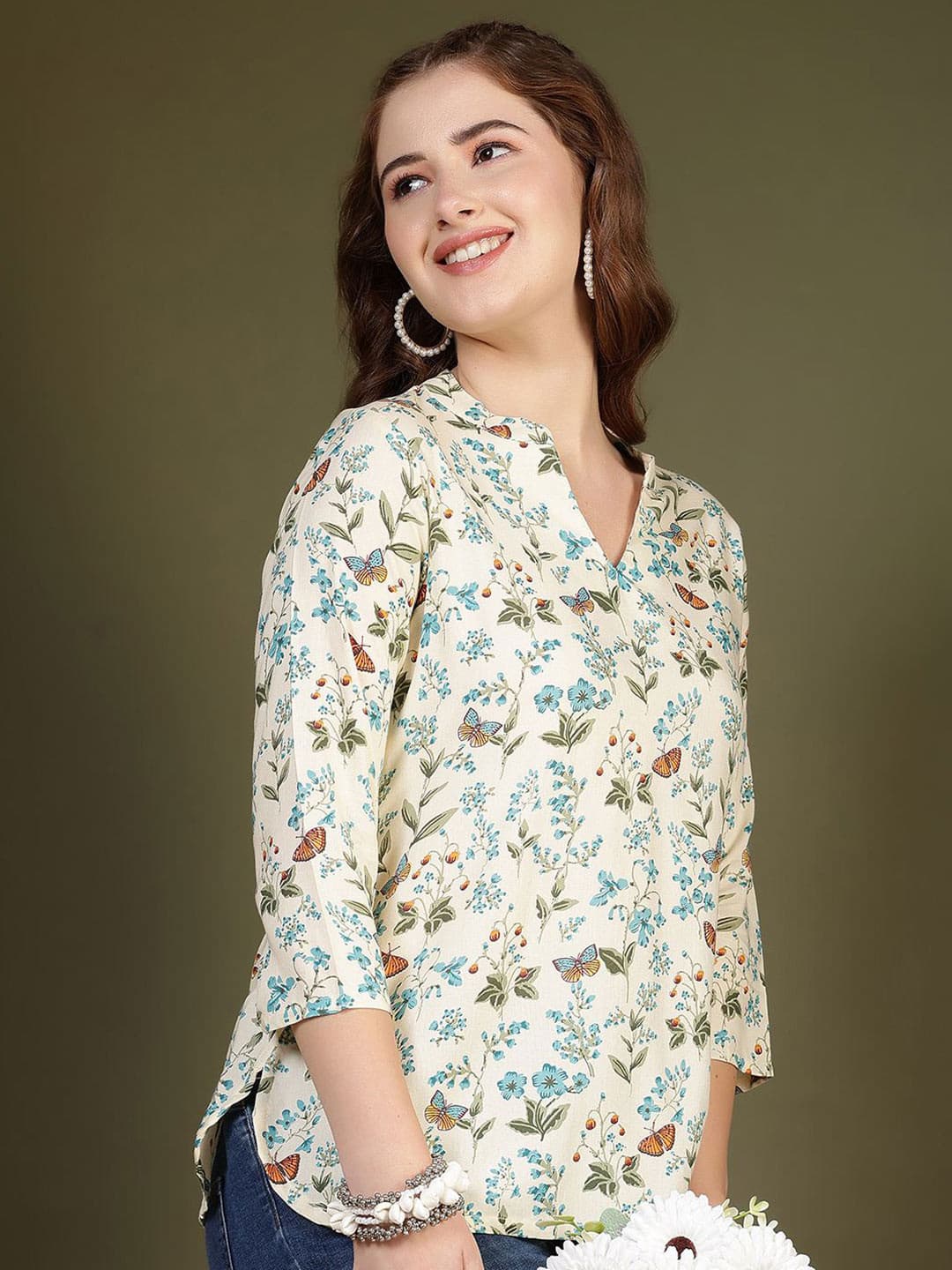 KALAMIR Women V-Neck Graphic Print Top