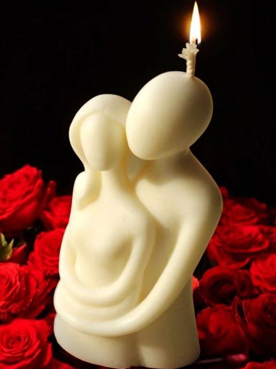 EarthCraft 1-Pc White Couple Shape Pillar Candle
