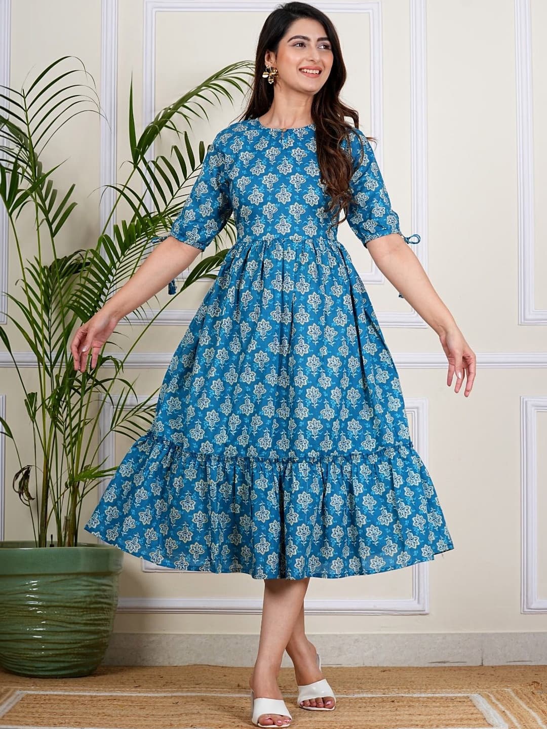 UNIBLISS Women Floral Printed Anarkali Kurta
