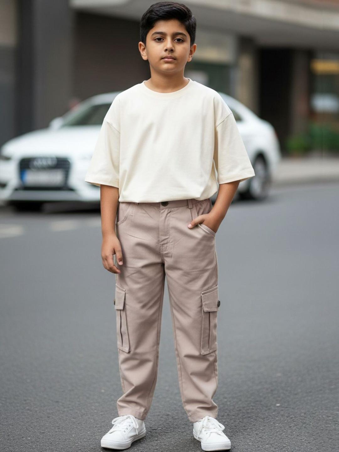 Cutiekins Boys Solid Mid-Rise Regular-Fit Cargo Pants