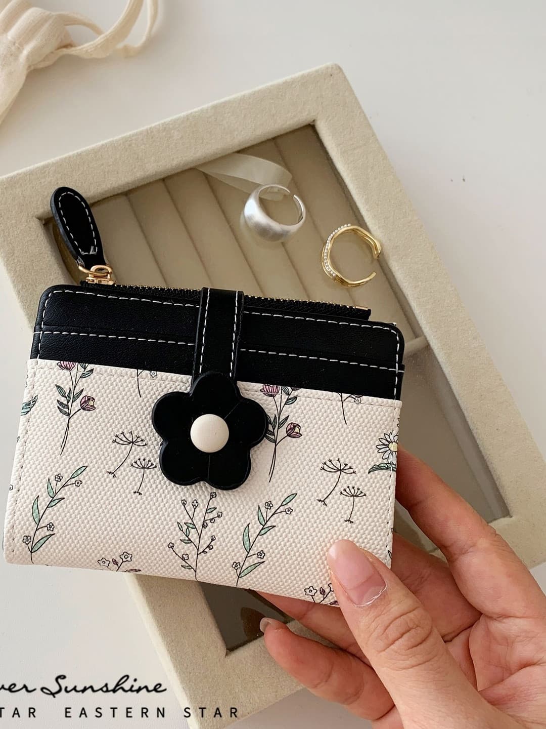 VALERIE Women Floral Printed Bow Detail PU Two Fold Wallet