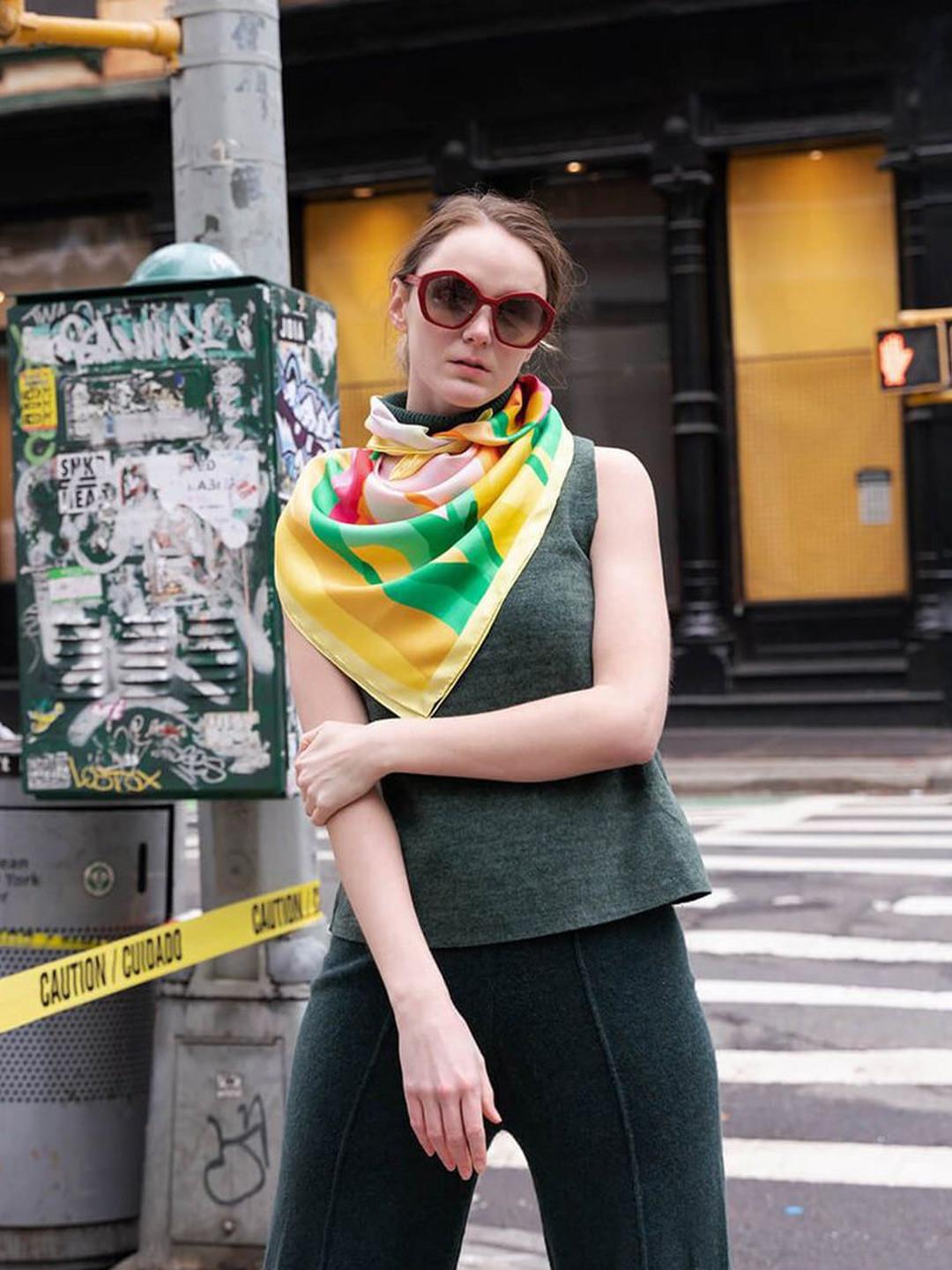 Sarisp Women Printed Scarf