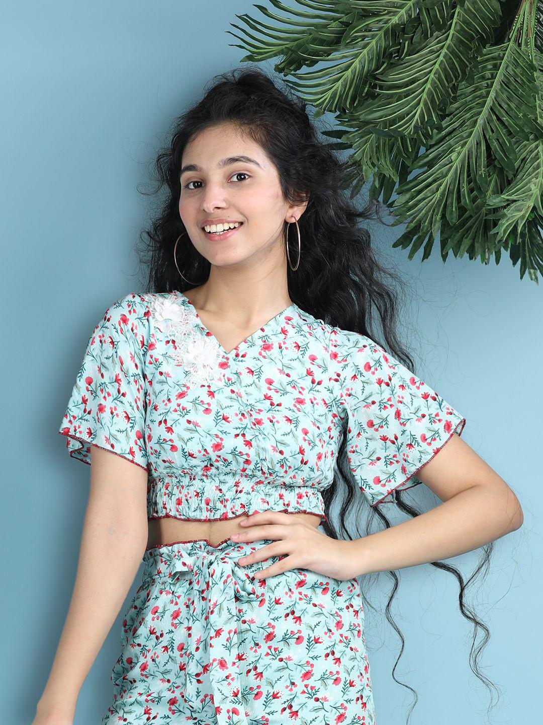 Cutiekins Floral Print Crop Top