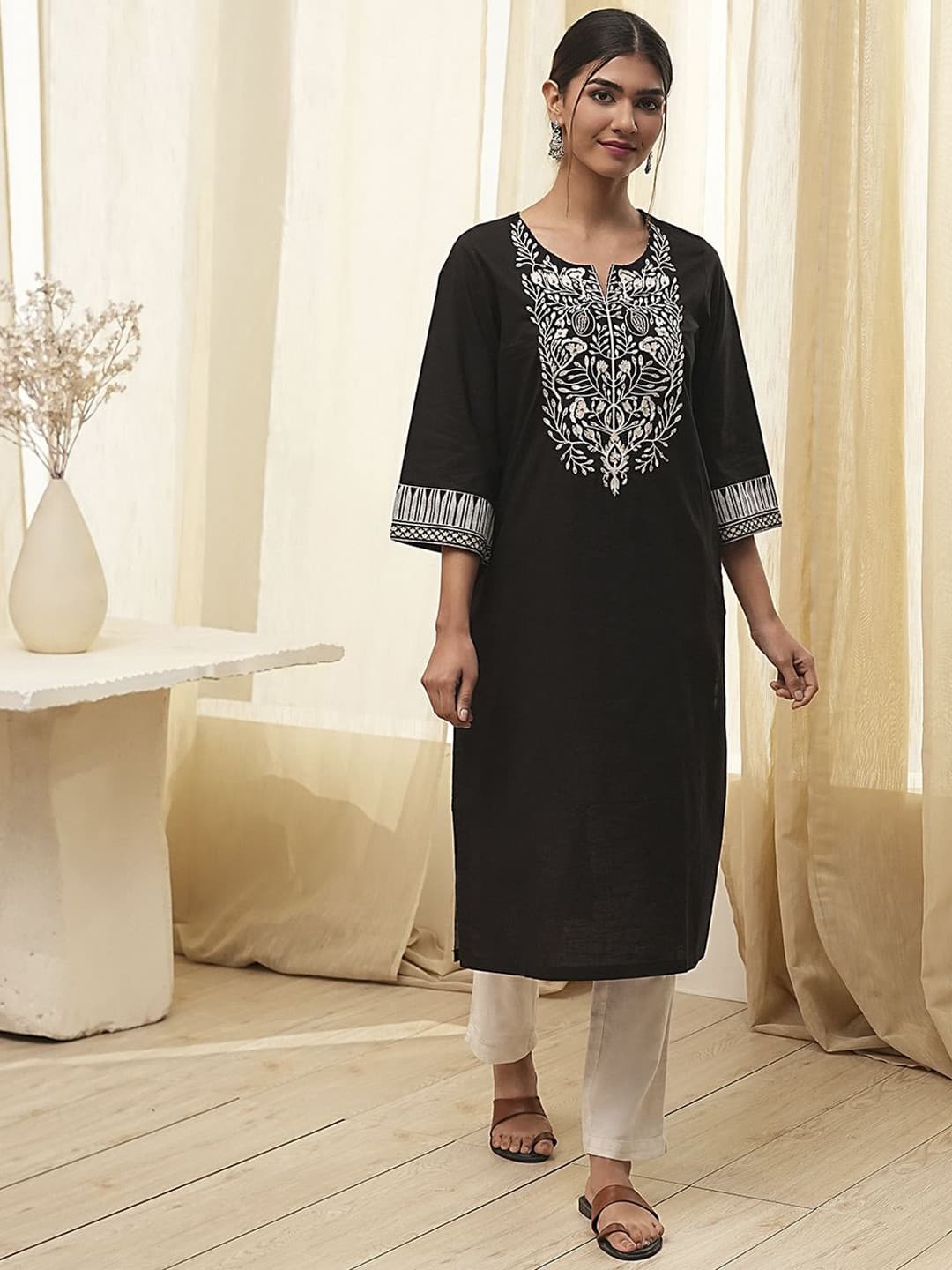 Biba Women Thread Work V-Neck A Line Kurta