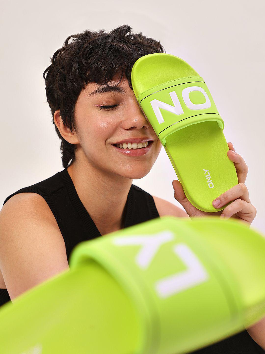 ONLY Women Tender Shoots Printed Sliders
