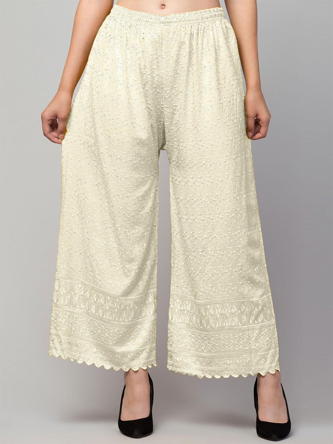 FAMBEE Women Floral Embroidered Flared Knitted Palazzos