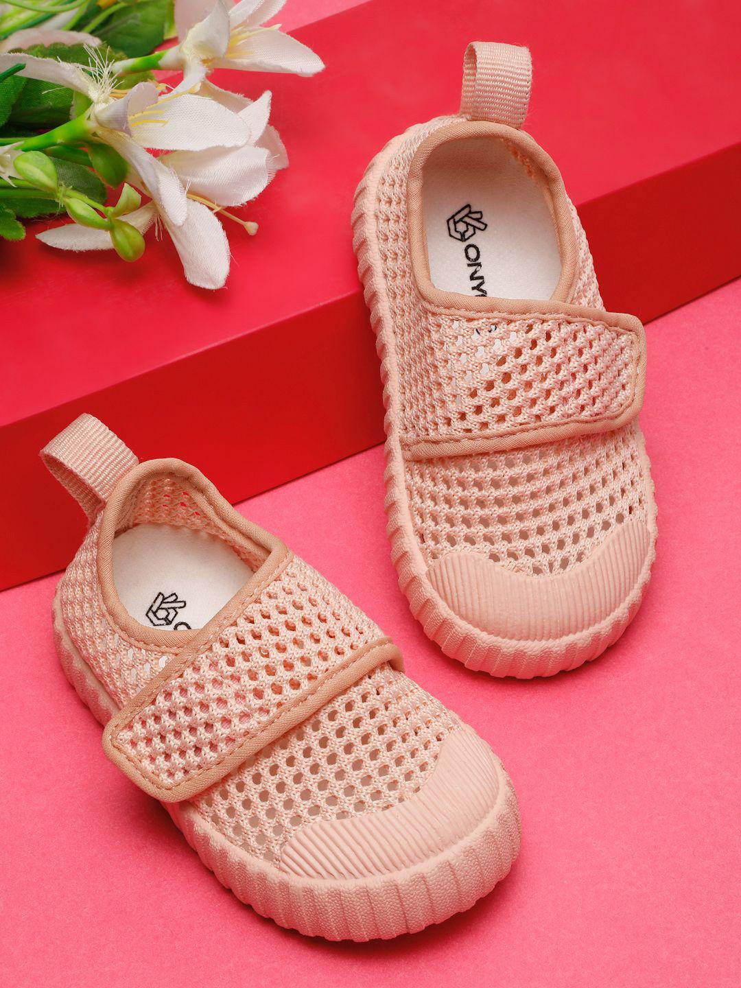 ONYC Unisex Kids Woven Design Slip-On Sneakers