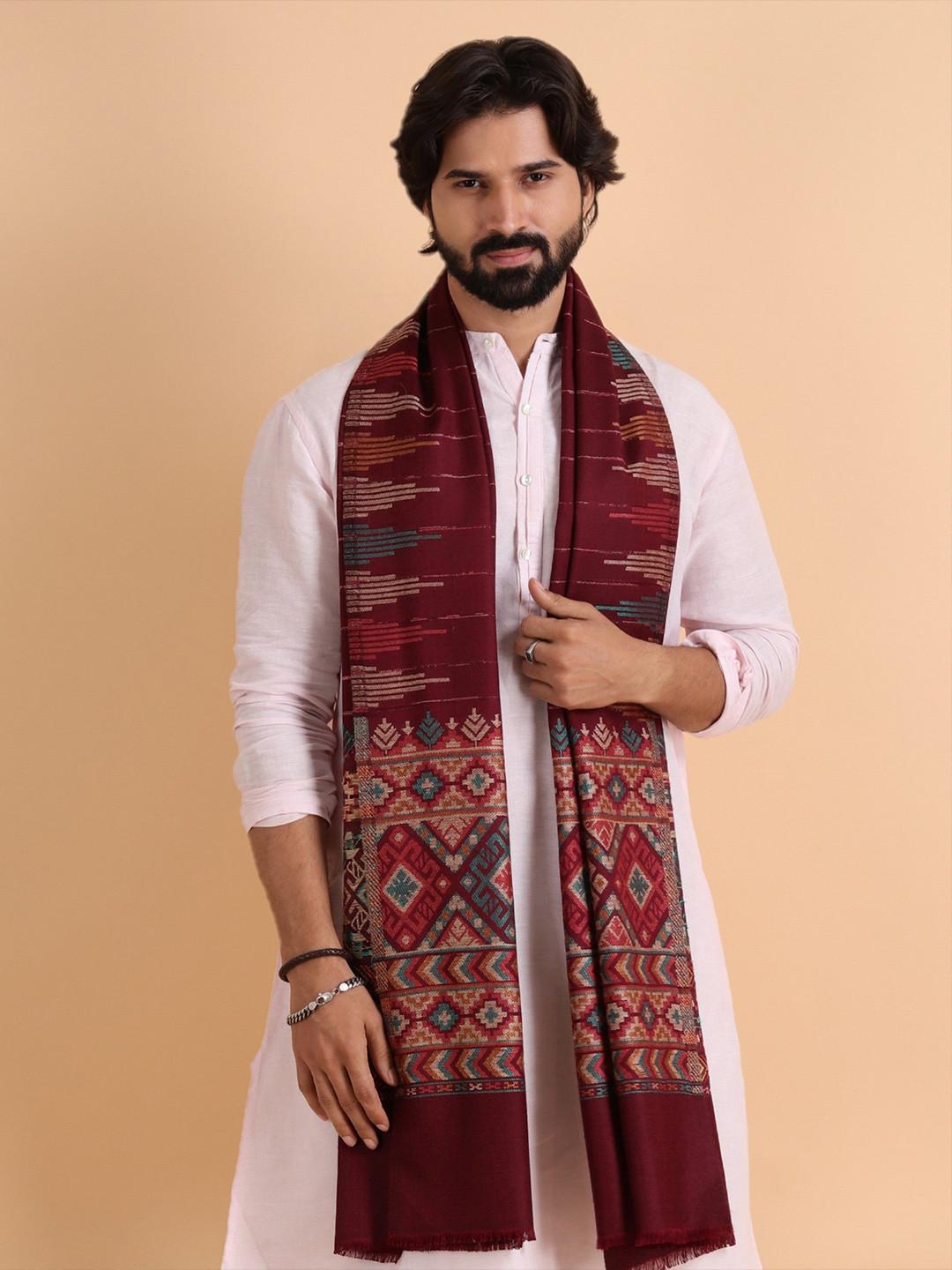 Tweedle Men Woven Design Stole