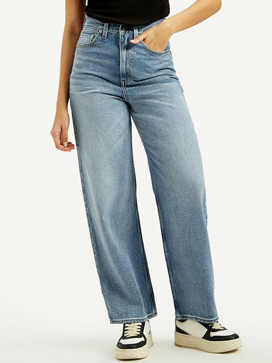 Levis Women's Light Indigo Loose Fit High Rise Jeans