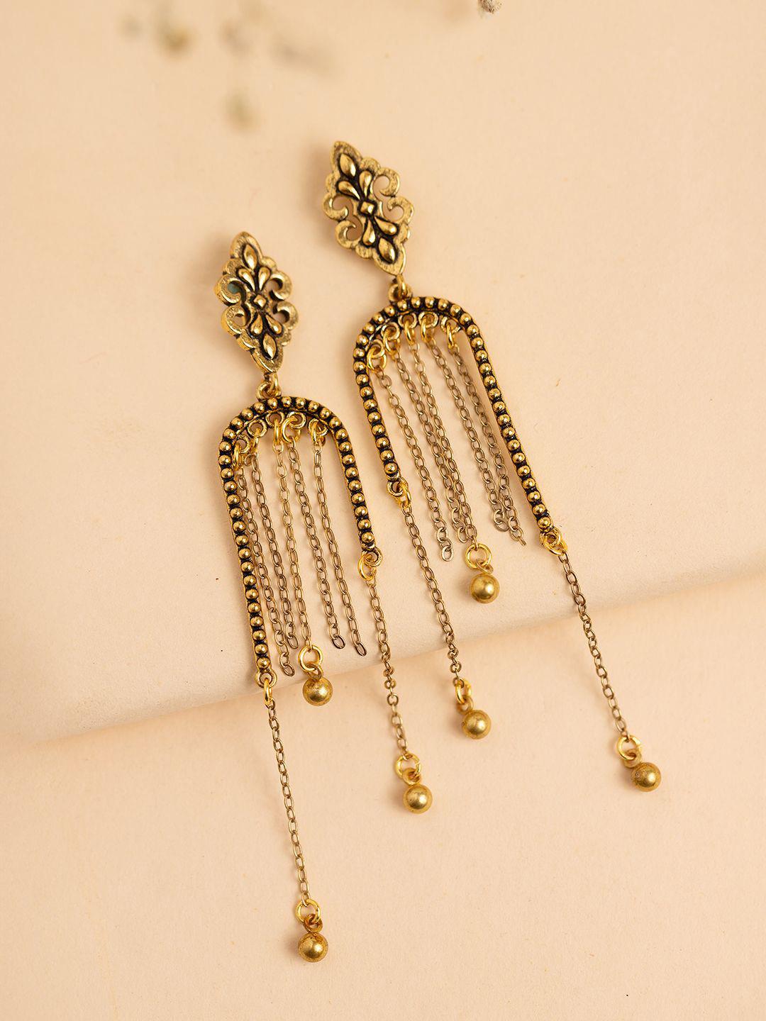 Fringes Fleur Dangler Earrings