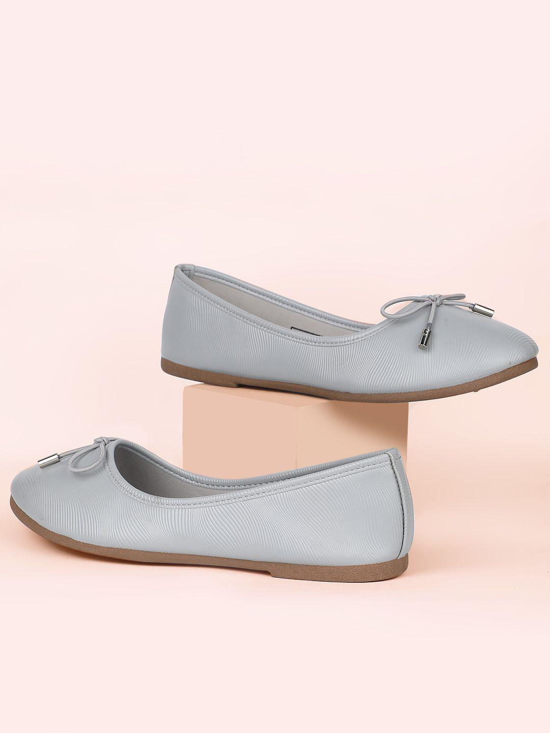 Bata Round Toe Ballerinas