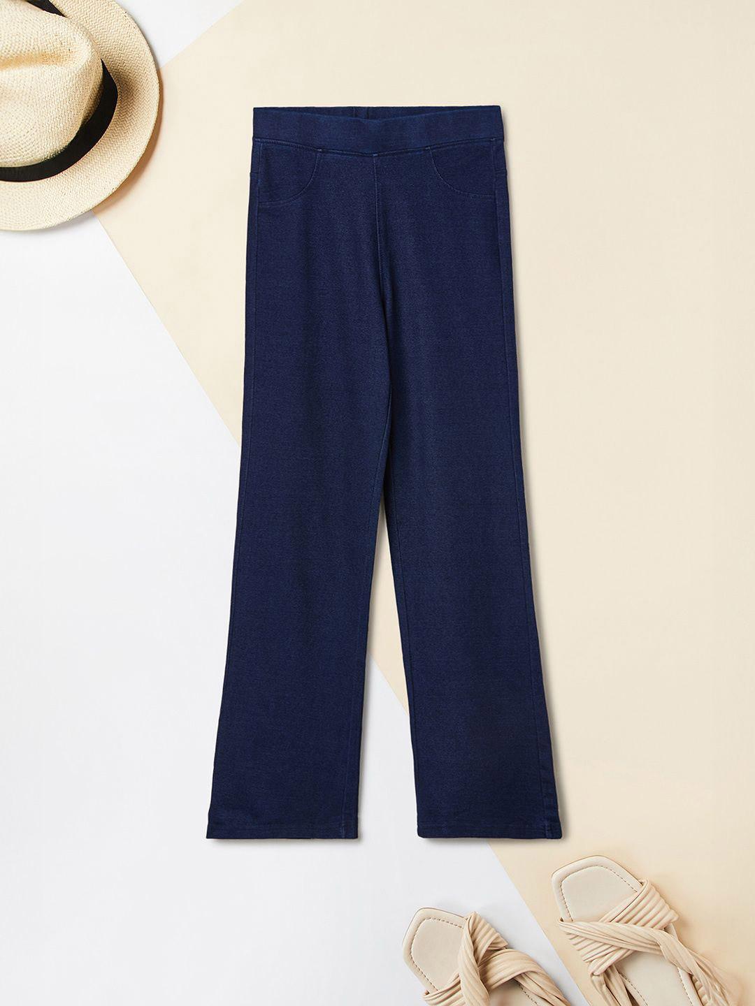 max Girls Regular Fit Mid-Rise Low Distress Jeans