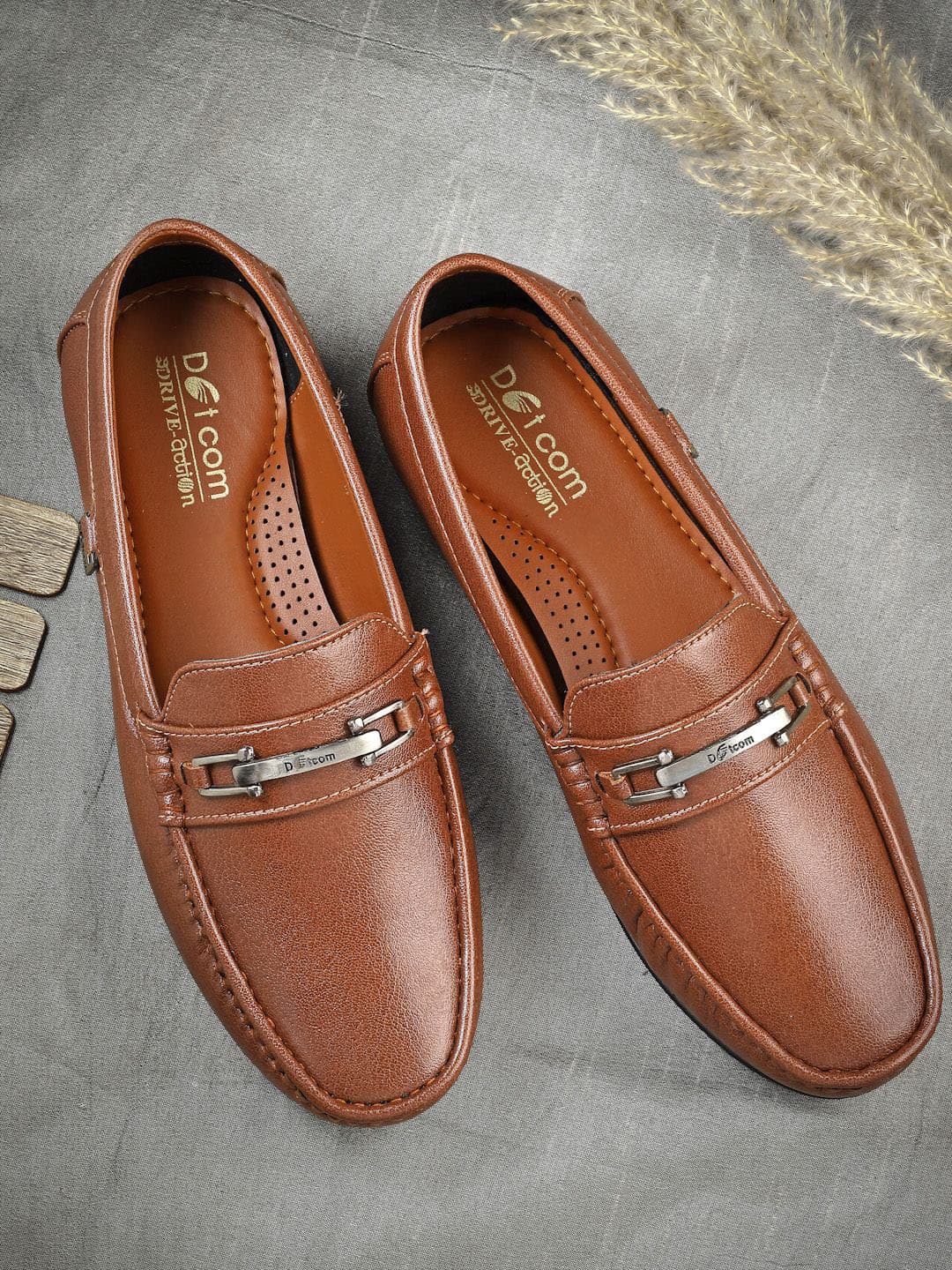 Action Men Round Toe Loafers