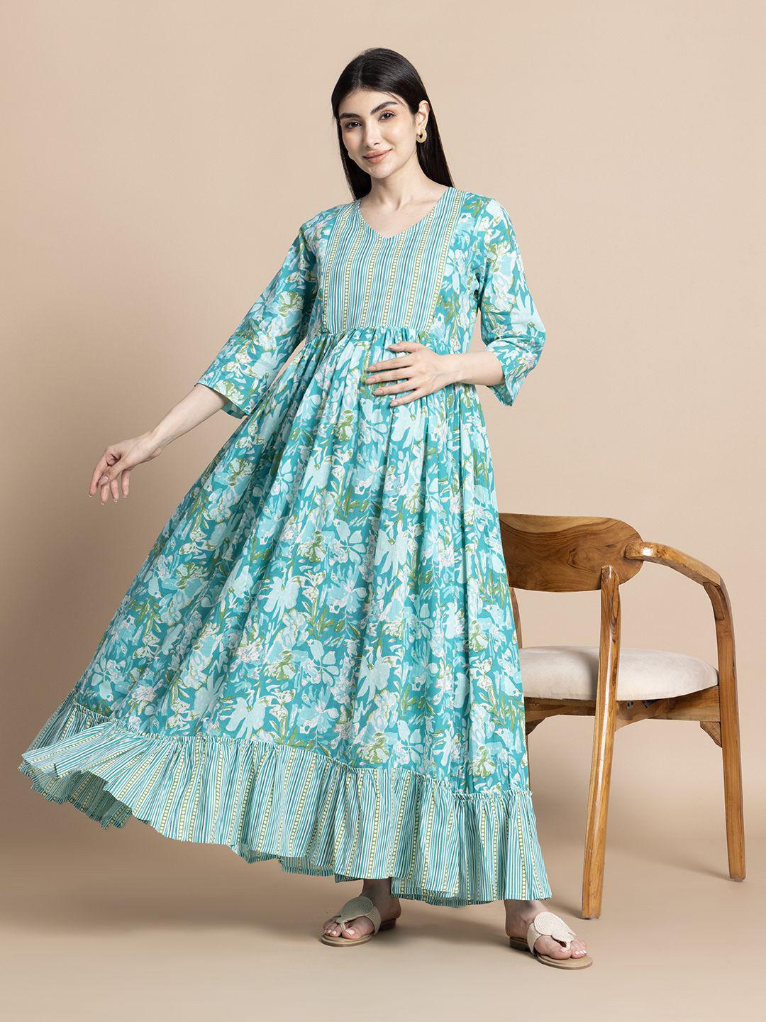 Gujari Women Floral Print V-Neck Maxi Dress