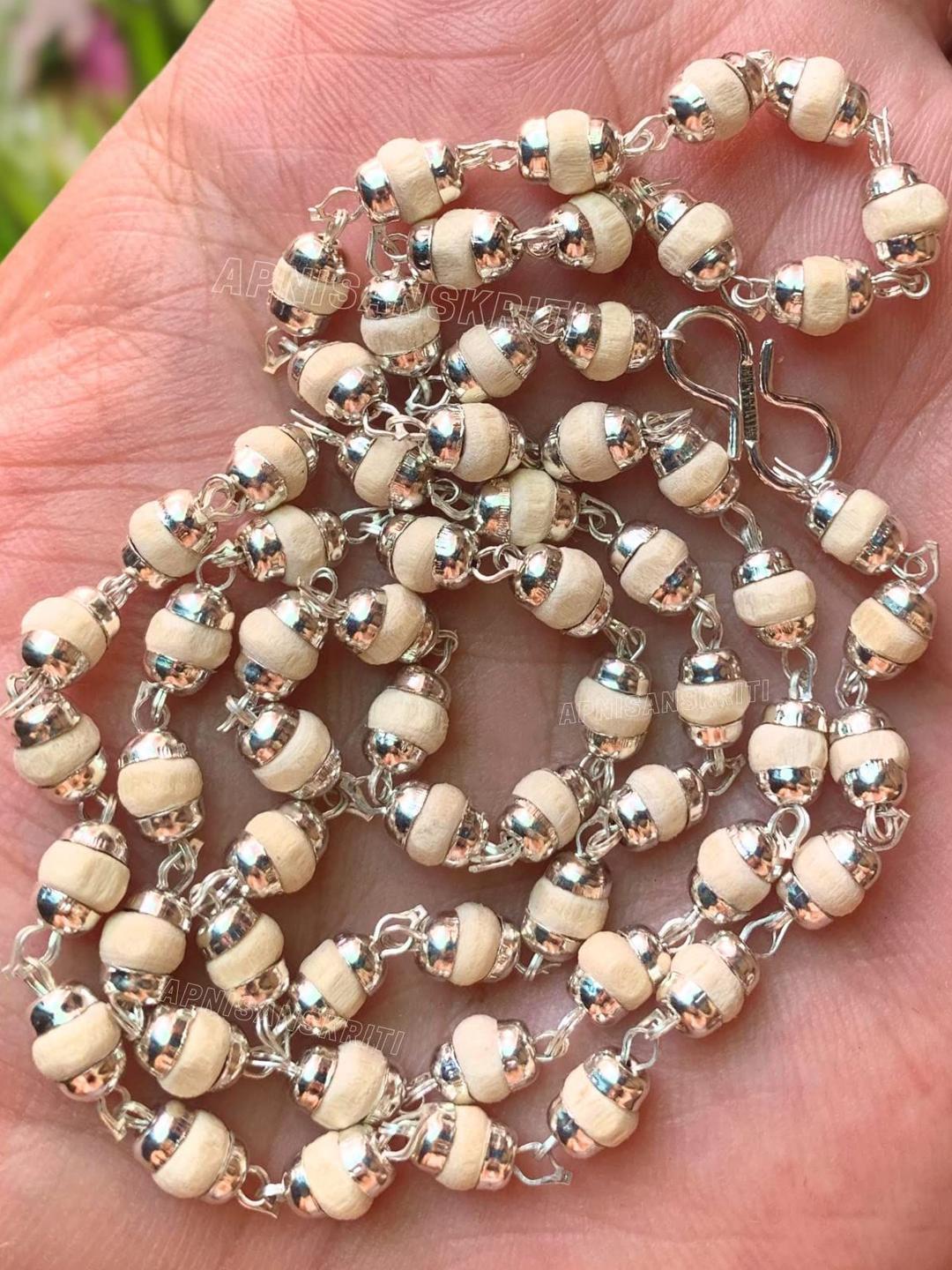 Apnisanskriti Unisex White Tulsi Silver Plated Caps Mala