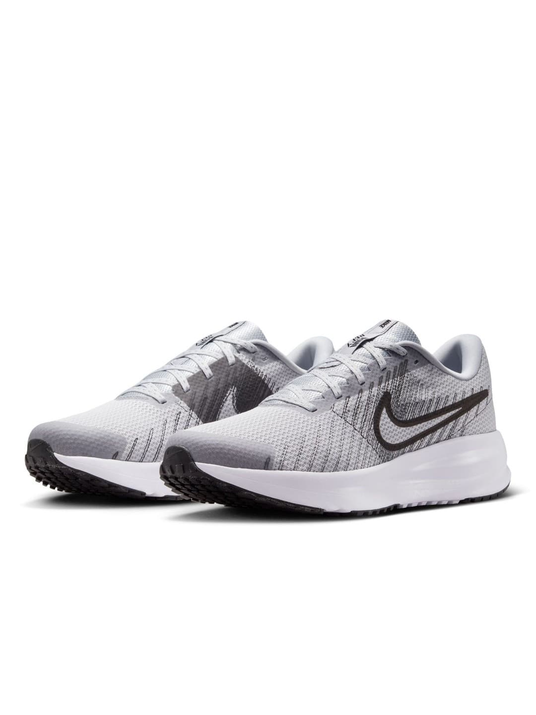 Nike Run Defy Men Road-Running Shoes