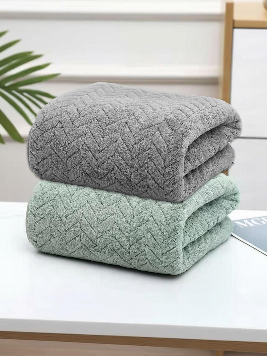MAXOSHINE Green & Grey 2 Printed 350 GSM Bath Towel