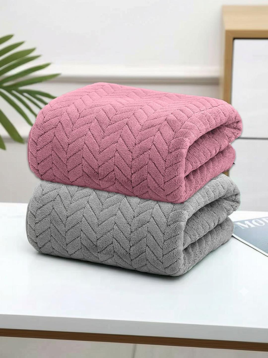MAXOSHINE Grey & Pink 2 Printed 350 GSM Bath Towel